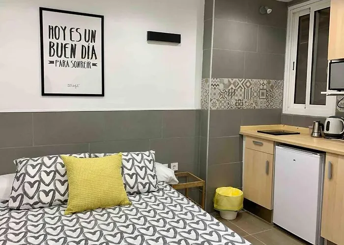 Nice Apartment In Barcelona By Perita Next Metro St T1