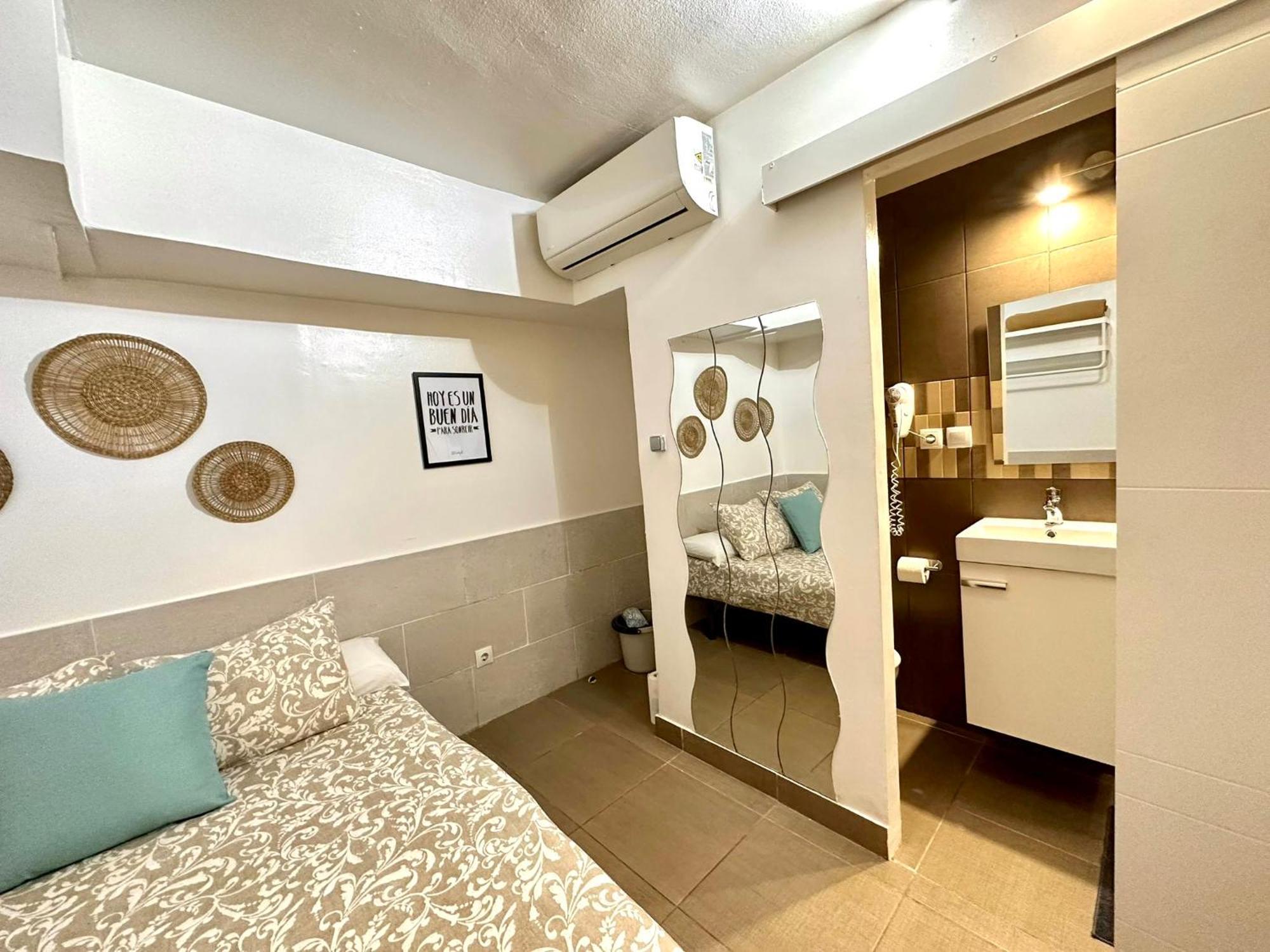 In By Perita Next Metro St T1 Apartment Barcelona